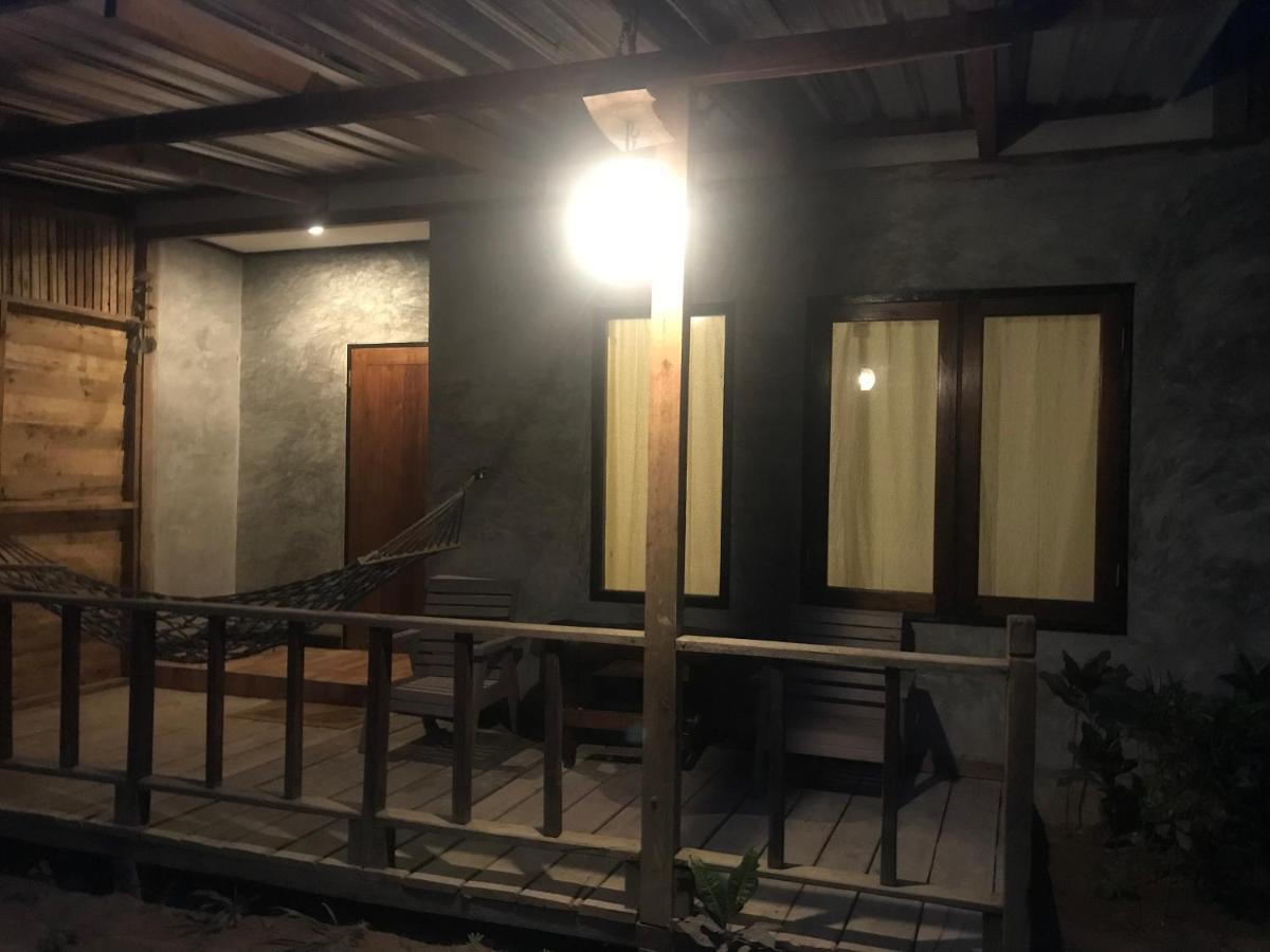 Himmapan Resort Phajam-sziget Kültér fotó